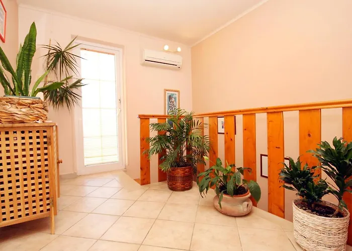 Апартаменты Apartments By The Sea Lumbarda, Korcula - 9260